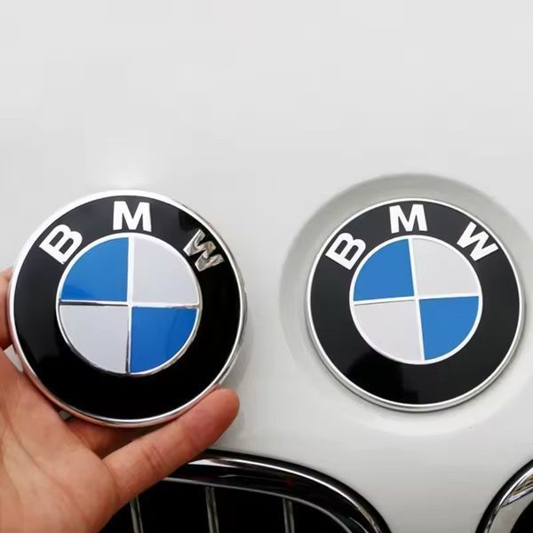 Емблема на капот BMW F30 82мм 55-123 фото