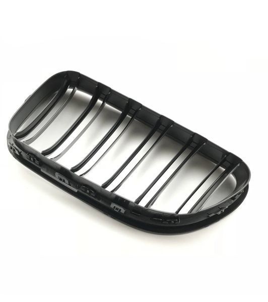 Решетки радиатора BMW F06 F12 F13 M Performance глянец ноздри двухреберные 502-302 фото