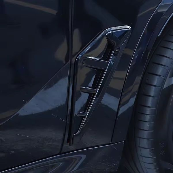 Накладки на крила BMW G05 F95 зябра b24-56c фото
