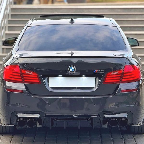 Дифузор заднього бампера BMW F10 M5 043-6i7 фото